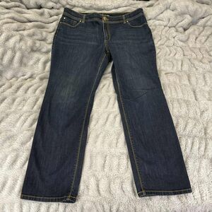 Chicos Platinum Jeans Women 2.5 Medium Straight Leg Dark Wash Denim Minimalist
